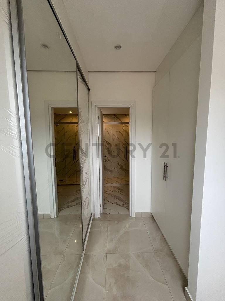 EN ALQUILER DUPLEX CON PISCINA — foto 3