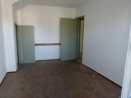 Apartamento Tipo Casa 1 Dormitorio Prado