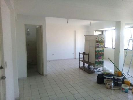 Ambiente Céntrico De 50 M2 En Venta