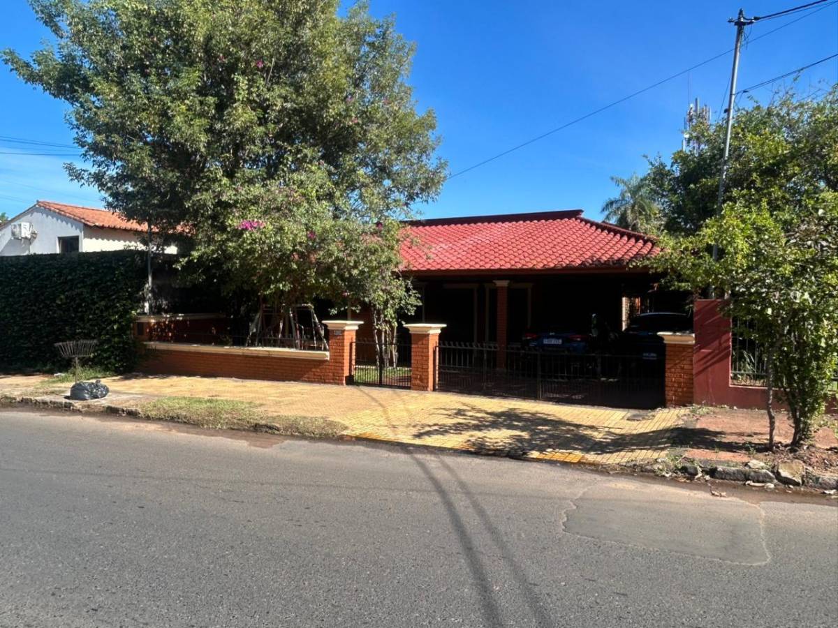Casa en venta en Los Laureles