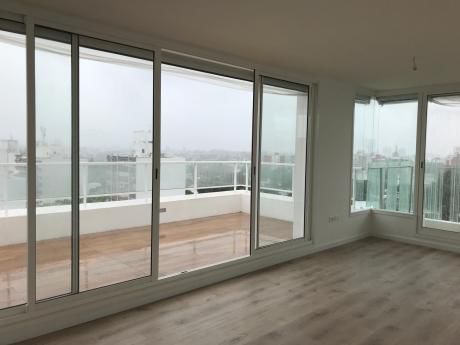 Pent House A Estrenar Con Terraza Y Parrillero. Garaje Opcional