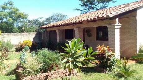 Vendo Linda Casa En San Antonio, Barrio Salinas/la Merced