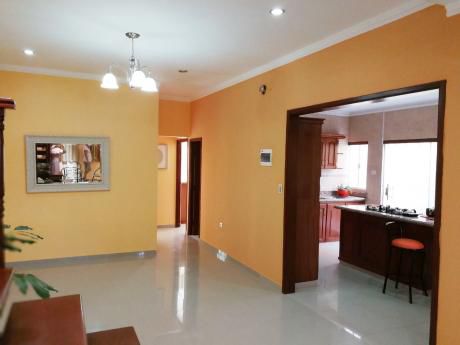 Linda Casa En Venta Muy Bien Equipada, Estilo Americano