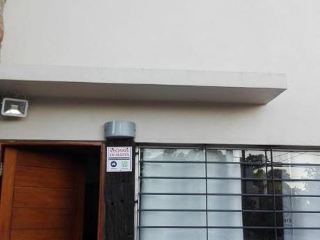 Duplex A Metros De Avenida Giannattasio Con Barbacoa /apartamento