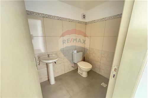 Local Comercial-Alquiler-PY Central Fernando De La Mora — foto 3