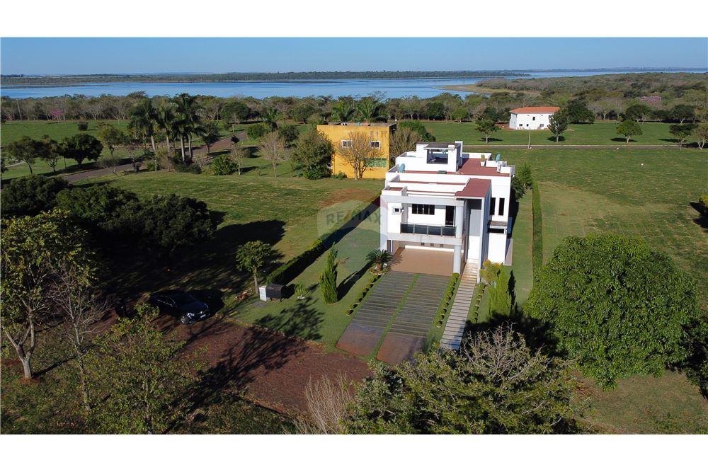 RESIDENCIA EN SANTA ELENA COUNTRY Y MARINA CLUB — foto 2