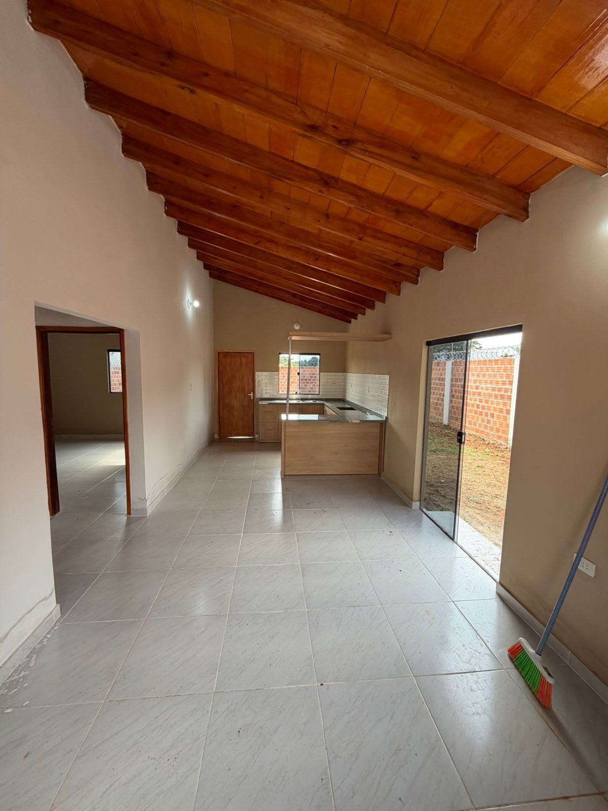 CASA A ESTRENAR EN CAPIATA — foto 2