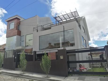 Hermosa Casa Mallasilla A Estrenar