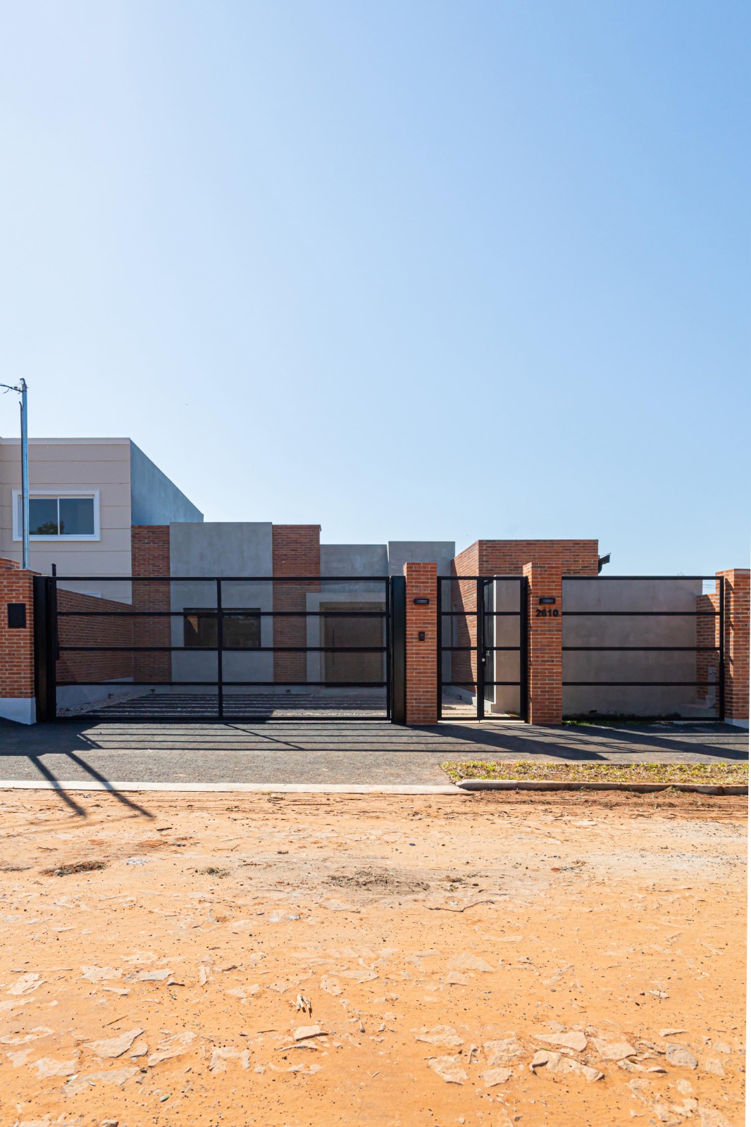 Vendo casa a estrenar en Luque - Loma Merlo — foto 2