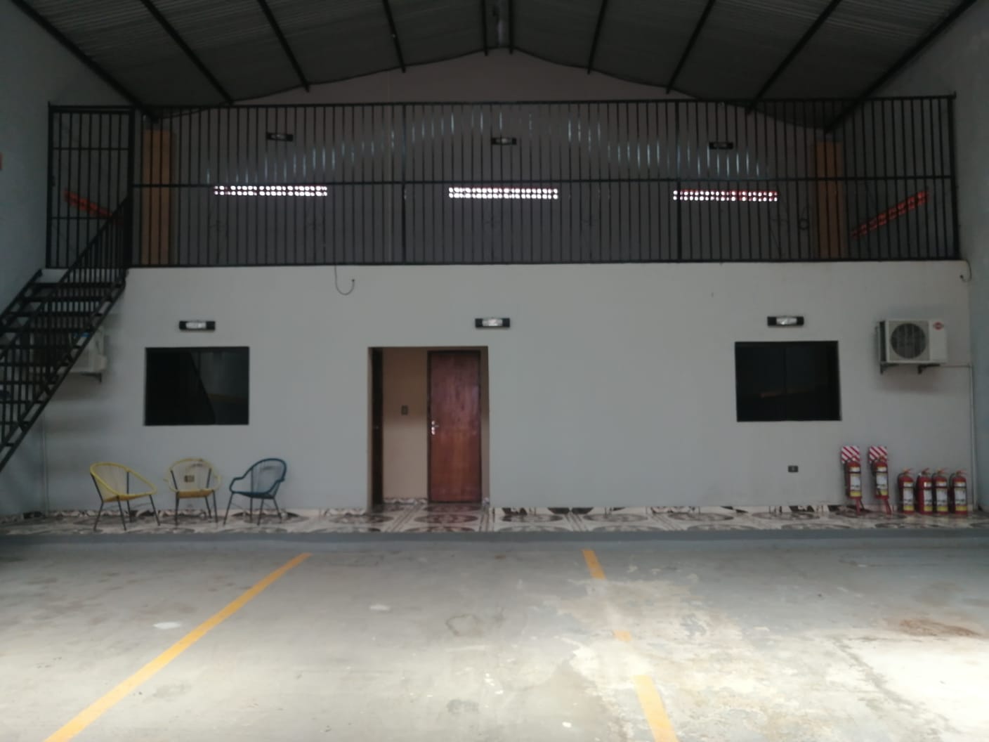 DEPÓSITO EN ALQUILER – BARRIO UNIVERSO, MARIANO R ALONSO – ZONA PUENTE REMANSO — foto 2
