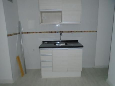 Oportunidad!! Lindo, A Estrenar, Al Contrafrente, G.C: $3700