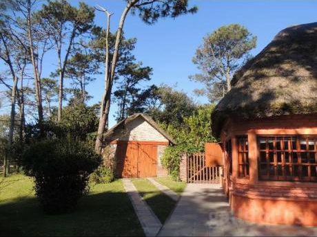 Muy Linda Cabaña En La Mejor Zona De El Pinar