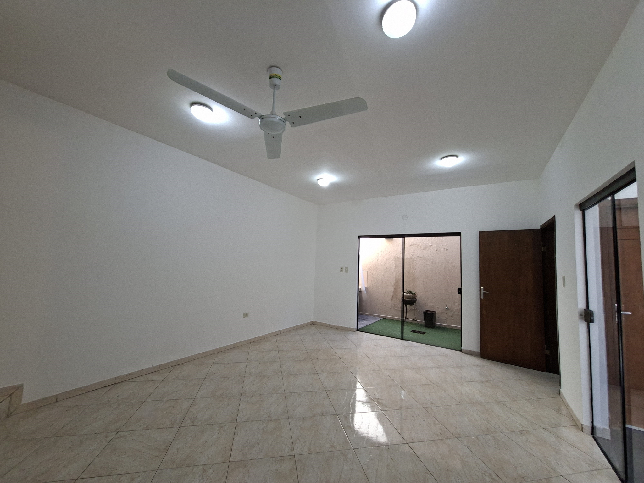 En venta Duplex en Barrio Cerrado de Fernando de la Mora - foto 3
