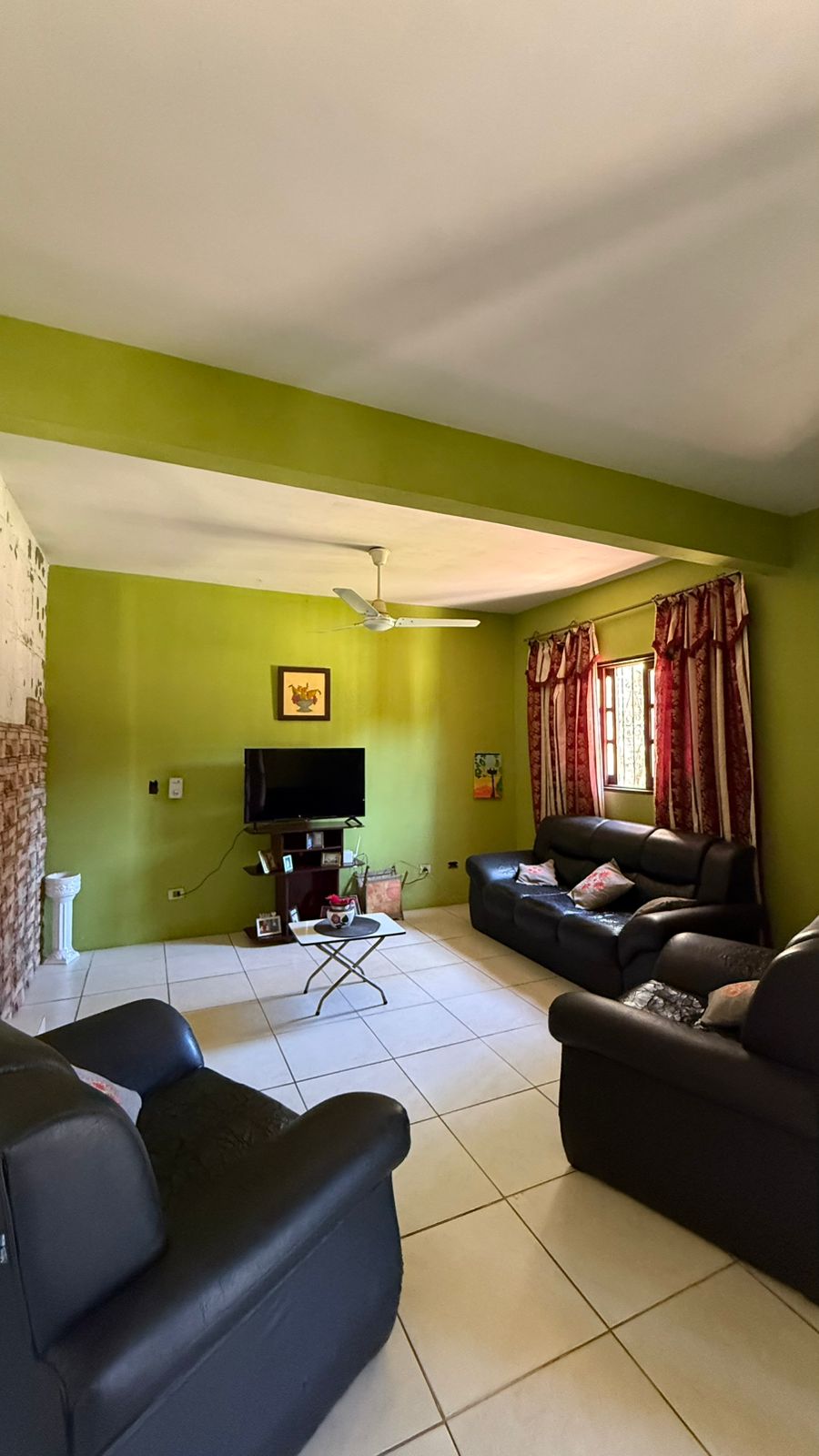 Casa en venta en Lambaré — foto 2