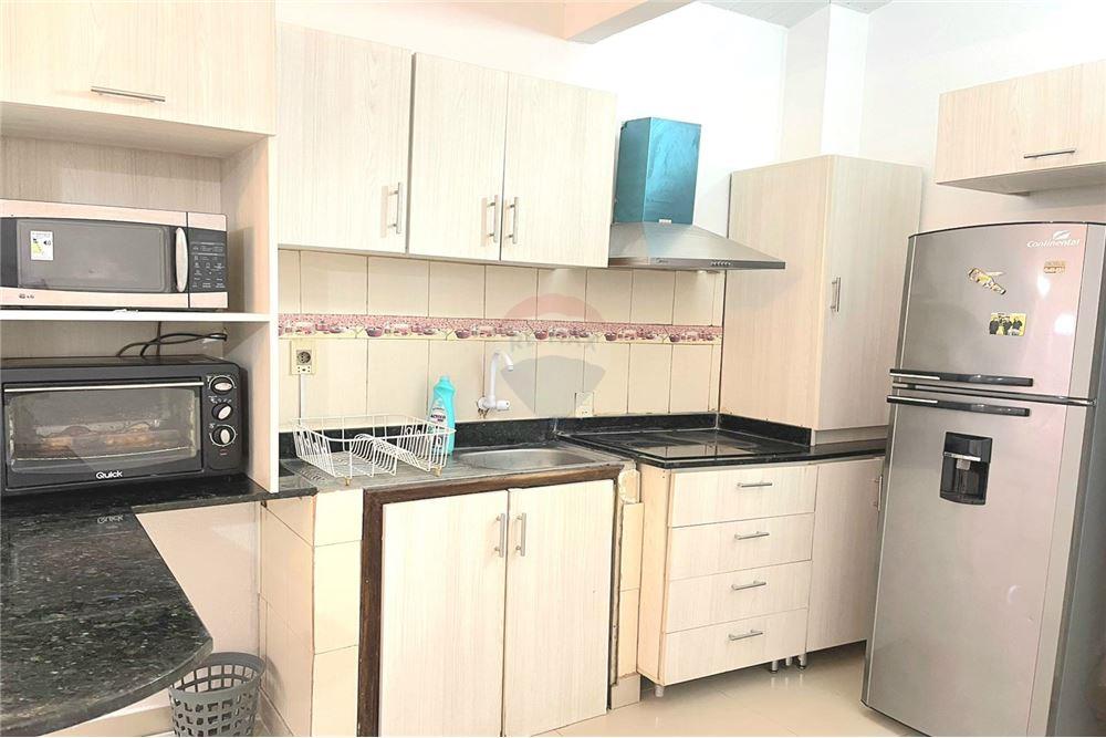 VENDO CASA CON PISCINA EN LUQUE - MARIN KA'AGUY — foto 3
