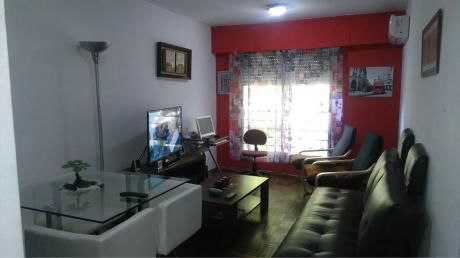 Centro. Ideal Inversor! Venta Apto 2 Dorm Con Renta