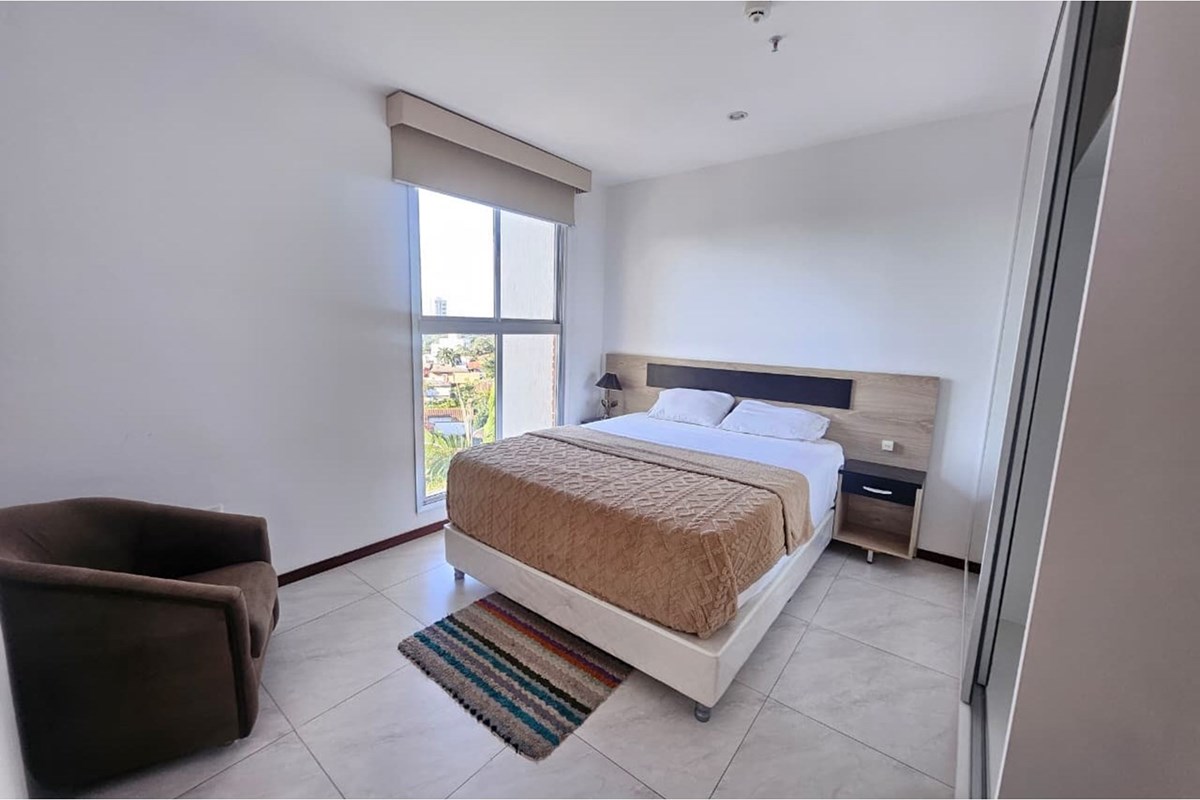 Alquiler de departamento en Los Laureles, Asuncion — foto 2