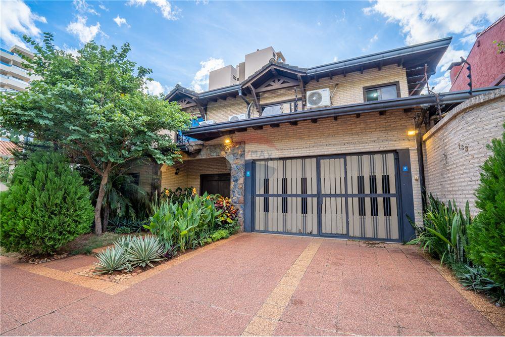 Casa en venta en Mburucuyá