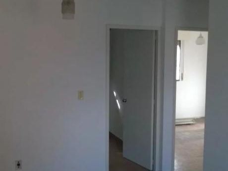 Apto 2 Dorm Con Renta 1 Piso