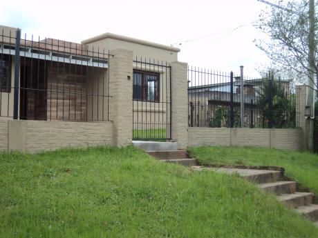 Venta Casa 3 Dormitorios Parque De Solymar