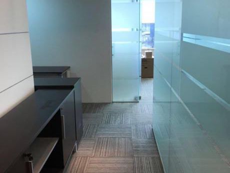 World Trade Center, Oficinas Premium
