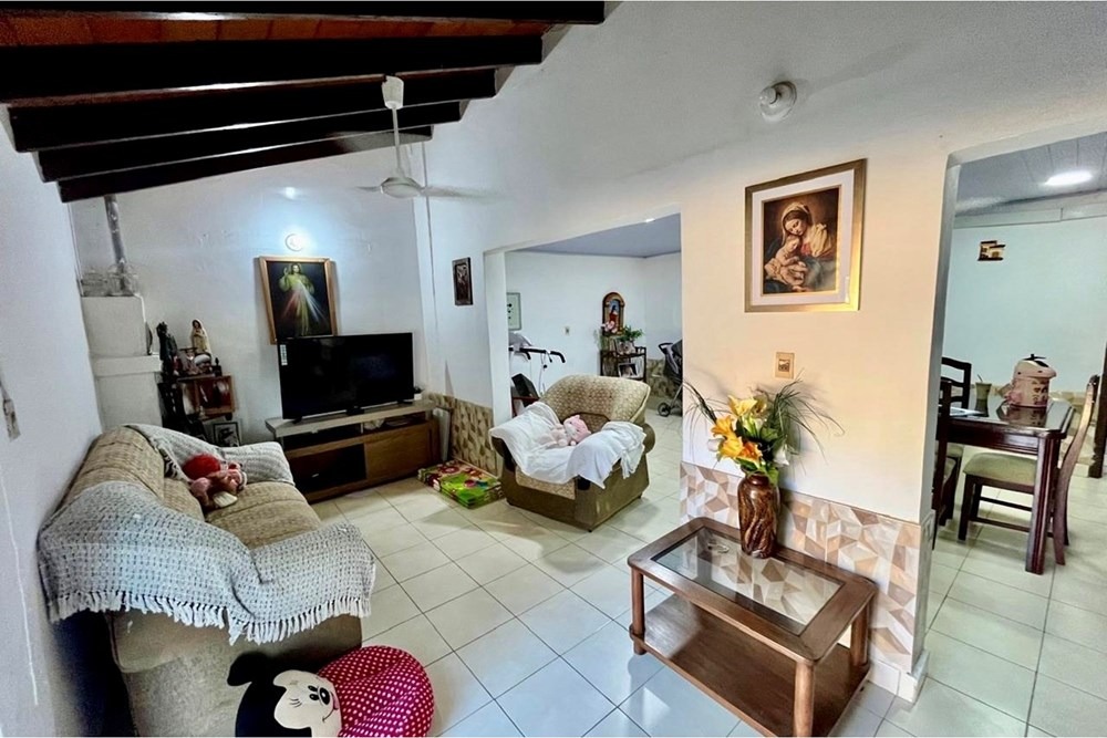 Vendo casa en Asunción, Sajonia — foto 3
