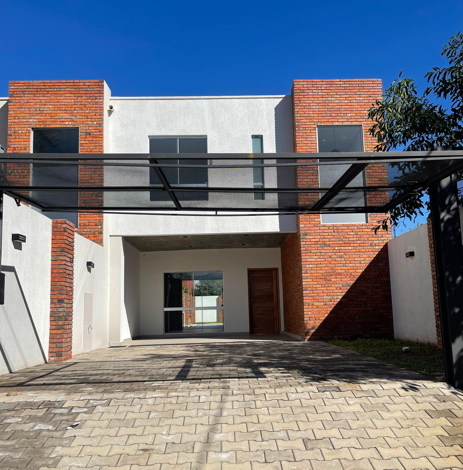 ???? DÚPLEX EN ALQUILER – LUQUE, CUARTO BARRIO — foto 2