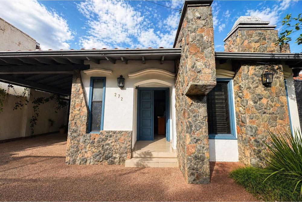 Casa en venta en Mburucuyá