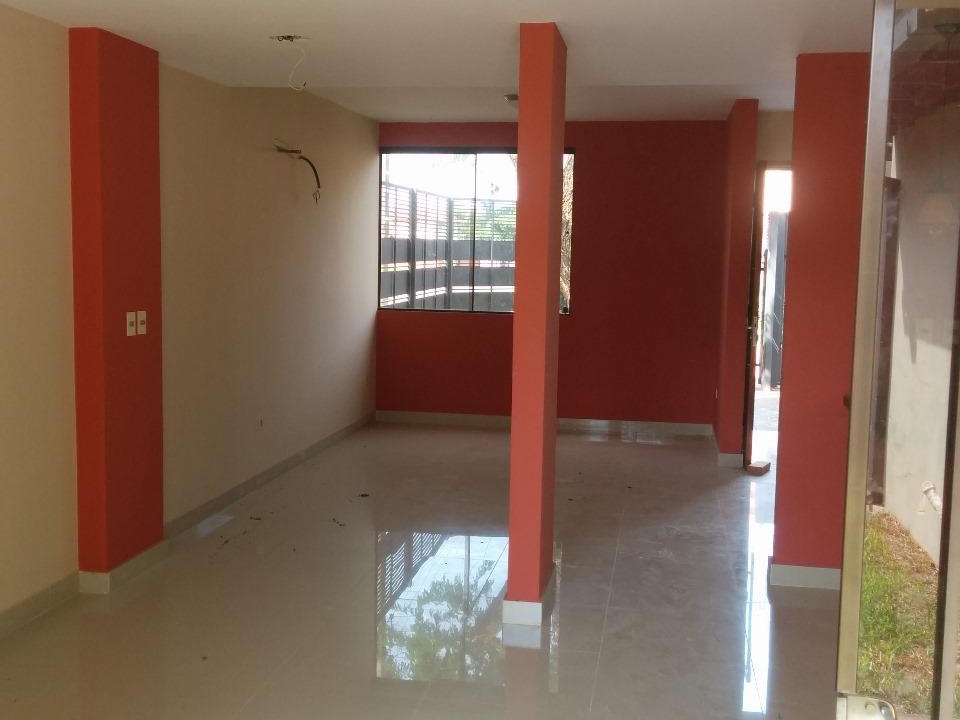 EN ALQUILER – HERMOSO DÚPLEX EN SAN LORENZO — foto 3