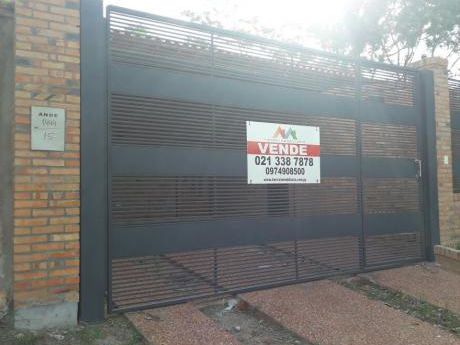 Tierra Inmobiliaria - Amplio Y Cómodo Duplex De 3 Habitaciones En Lambare!