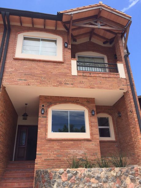 Hermoso Duplex A Estrenar En B° Manora !