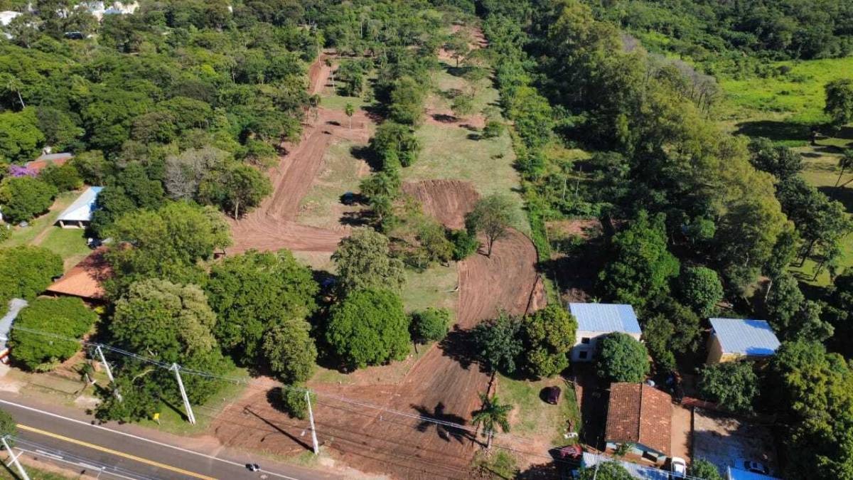 EN VENTA LOTE 4 EN BARRIO CERRADO VISOK — foto 3