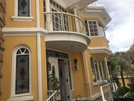 En Venta Casa Achumani Huacollo