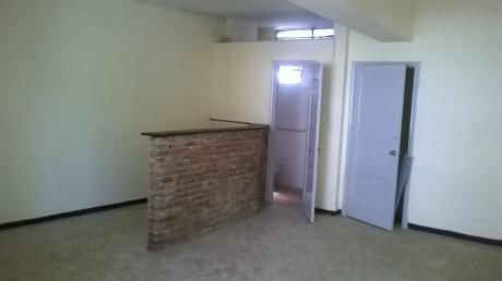 Excelente Casa Cordón