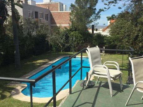Alquiler Importante Casa Estilo Victoriano De 5 Dormitorios. Ideal Empresa