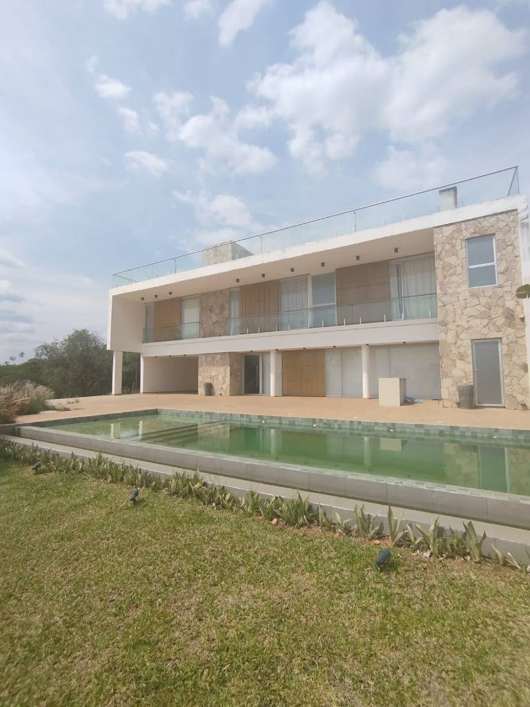 VENDO CASA EN SAN BERNARDINO — foto 2