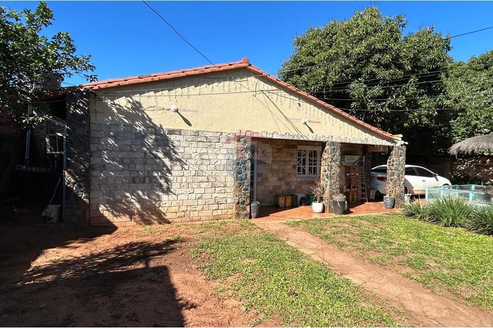 Vendo amplia casa en San Lorenzo — foto 3