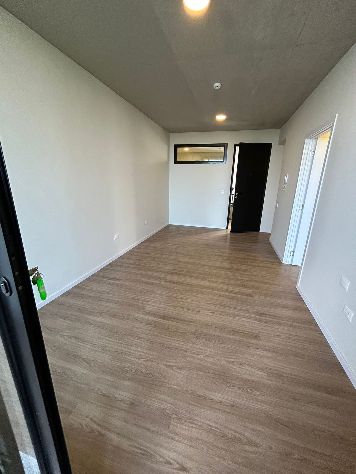 ALQUILO departamento de UN dormitorio en barrio los laureles — foto 2