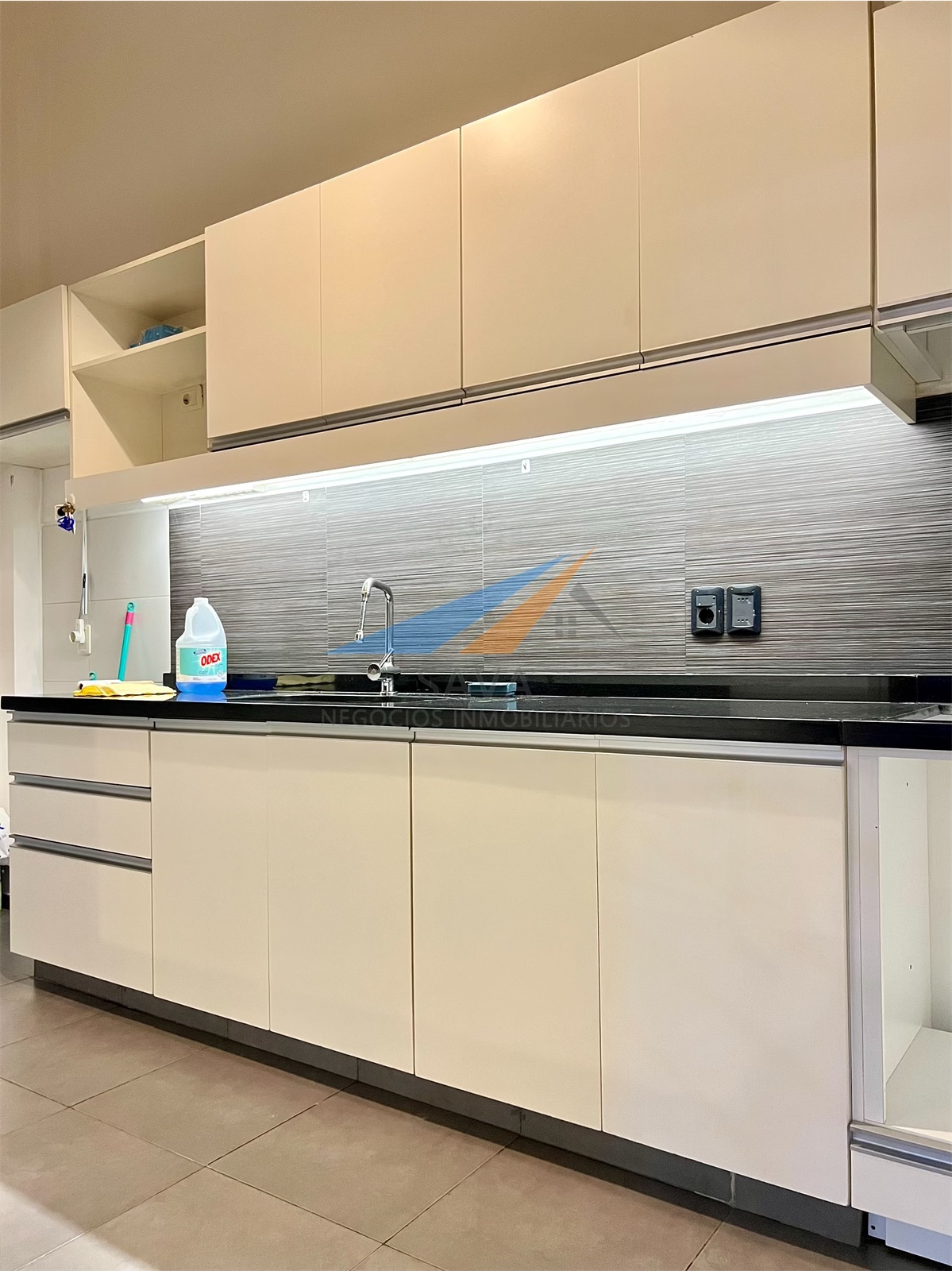 Alquiler Apartamento 2 Dormitorios + Escritorio Parque Batlle! Acepta Depósito! · Foto 10