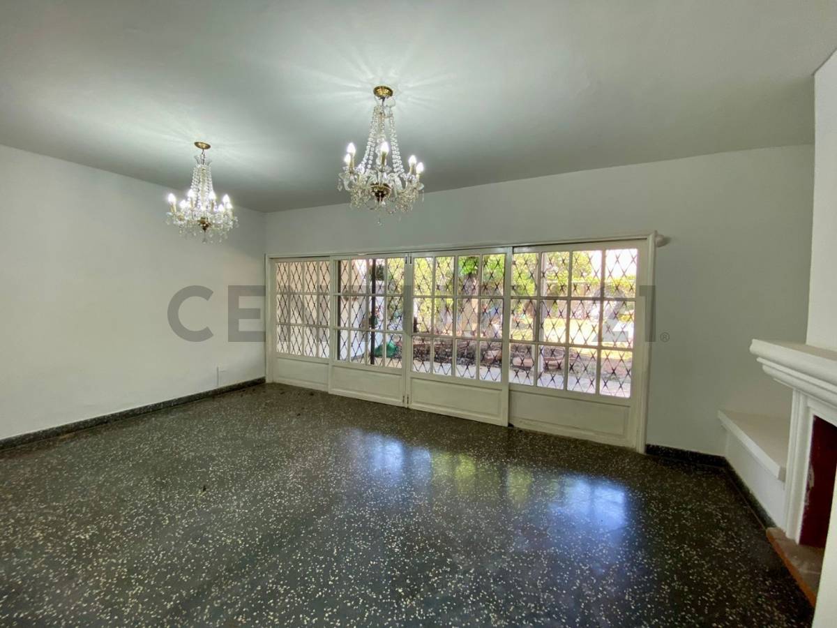 Alquiler de Casa en Mcal. Estigarribia, Asunción — foto 2