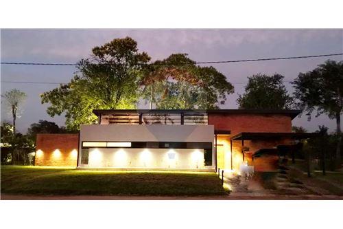 Casa - Venta - Paraguay Cordillera San Bernardino — foto 3