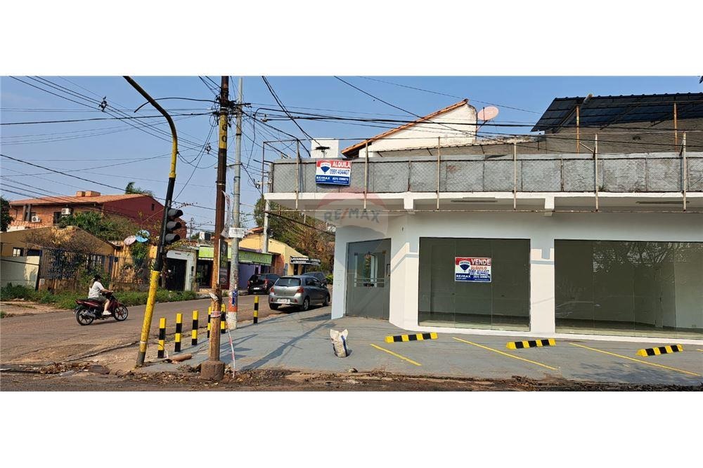 EN ALQUILER LOCAL COMERCIAL SOBRE MCAL LOPEZ - FDO DE LA MORA NORTE — foto 3