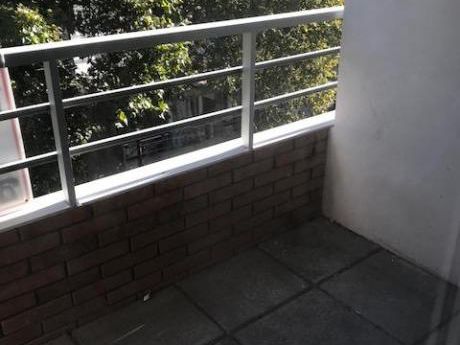 Apartamento De 2 Dorm A Estrenar En Centro. Oportunidad!