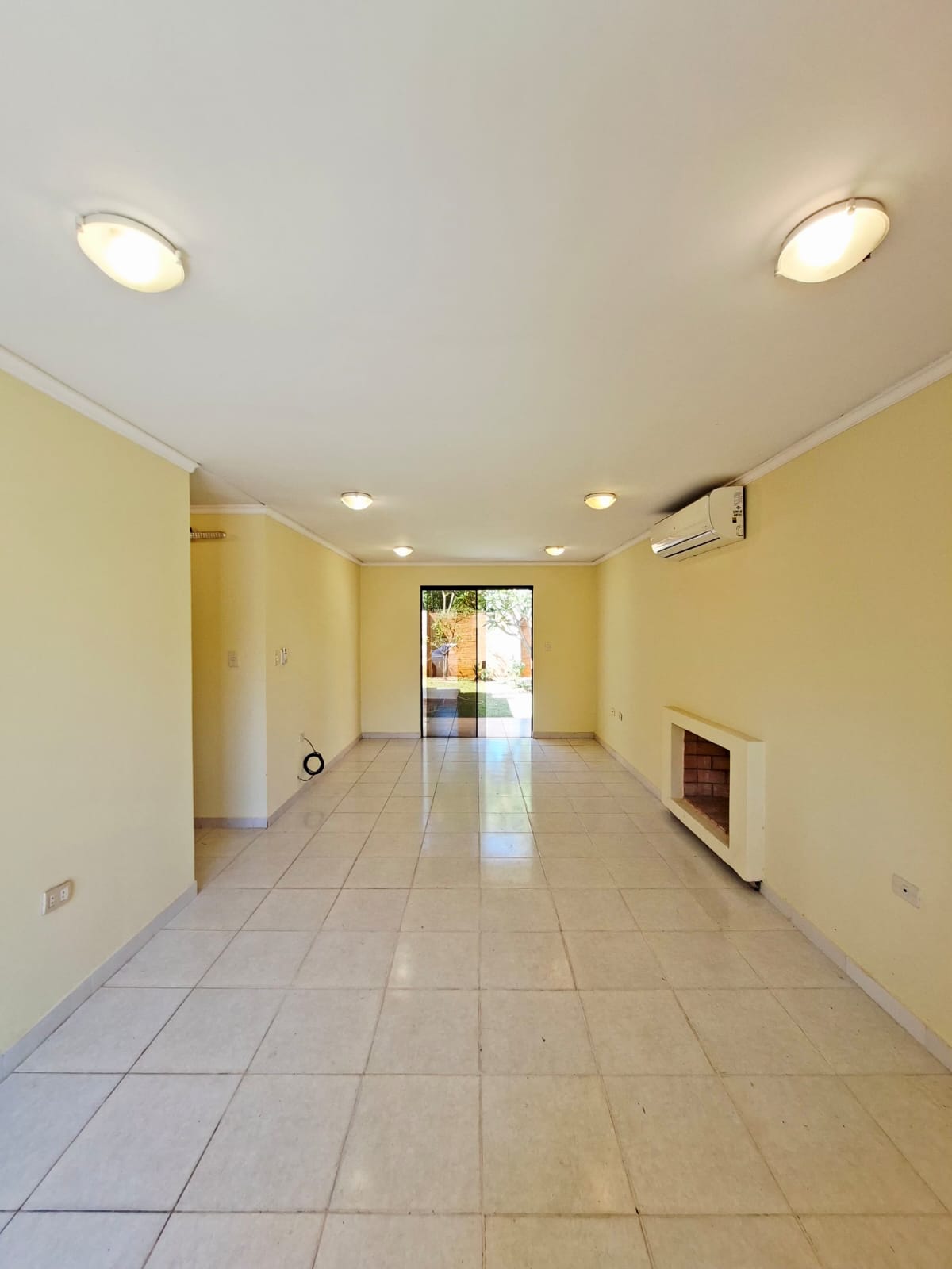 Casa en venta en Luque — foto 2