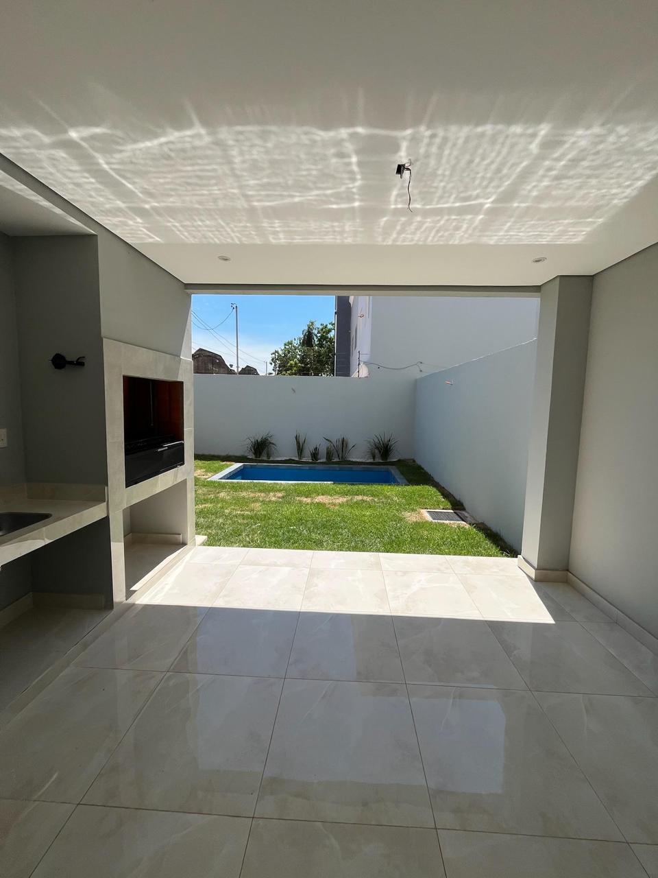 EN ALQUILER DUPLEX CON PISCINA EN LUQUE — foto 3
