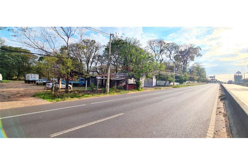ALQUILO AMPLIO TERRENO SOBRE RUTA 2 ZONA SHOPPING SAN LORENZO — foto 3