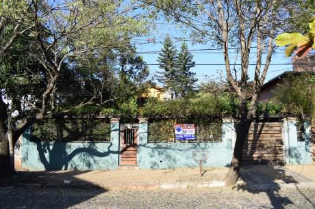 Amplio Terreno Con Casa En Privilegiada UbicaciÓn