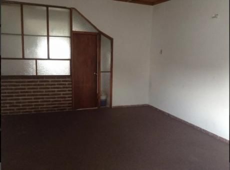 Dionisio Lopez Y Lombardini Planta Baja ,40mts Hecho Un Dorm Solo Anda