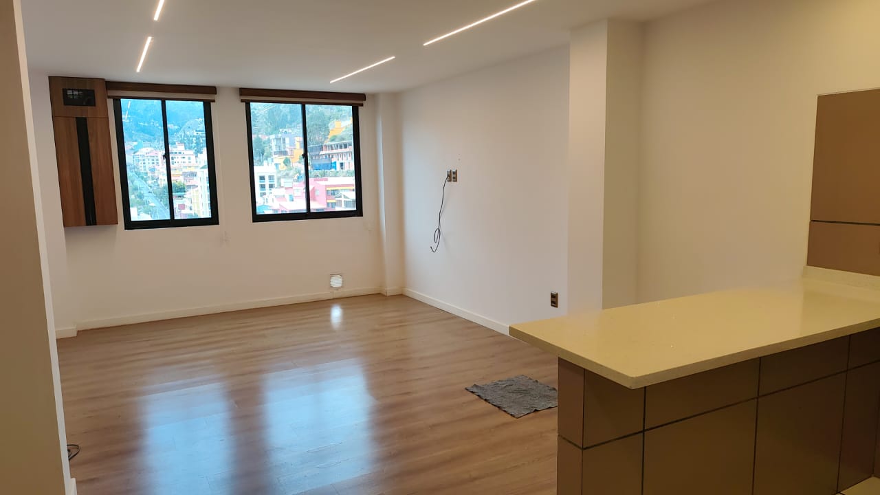 Departamento de 2 dormitorios en Alquiler en la calle 14 de Irpavi