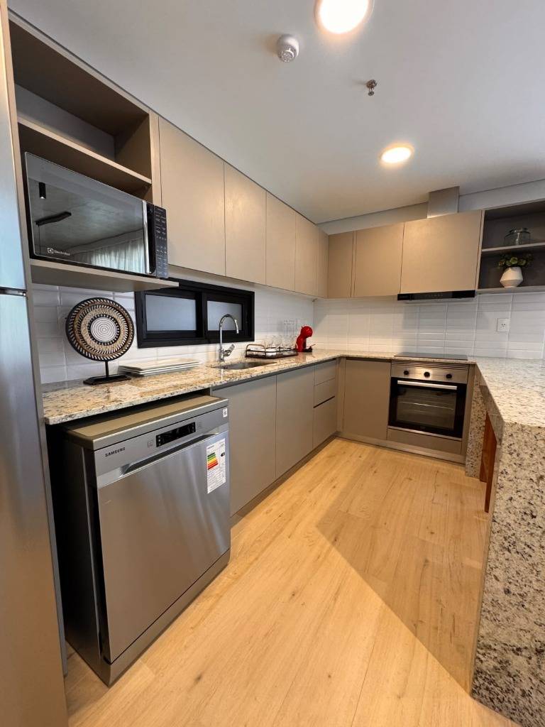 En venta depto de 3 dormitorios + 1 cocheras — foto 3